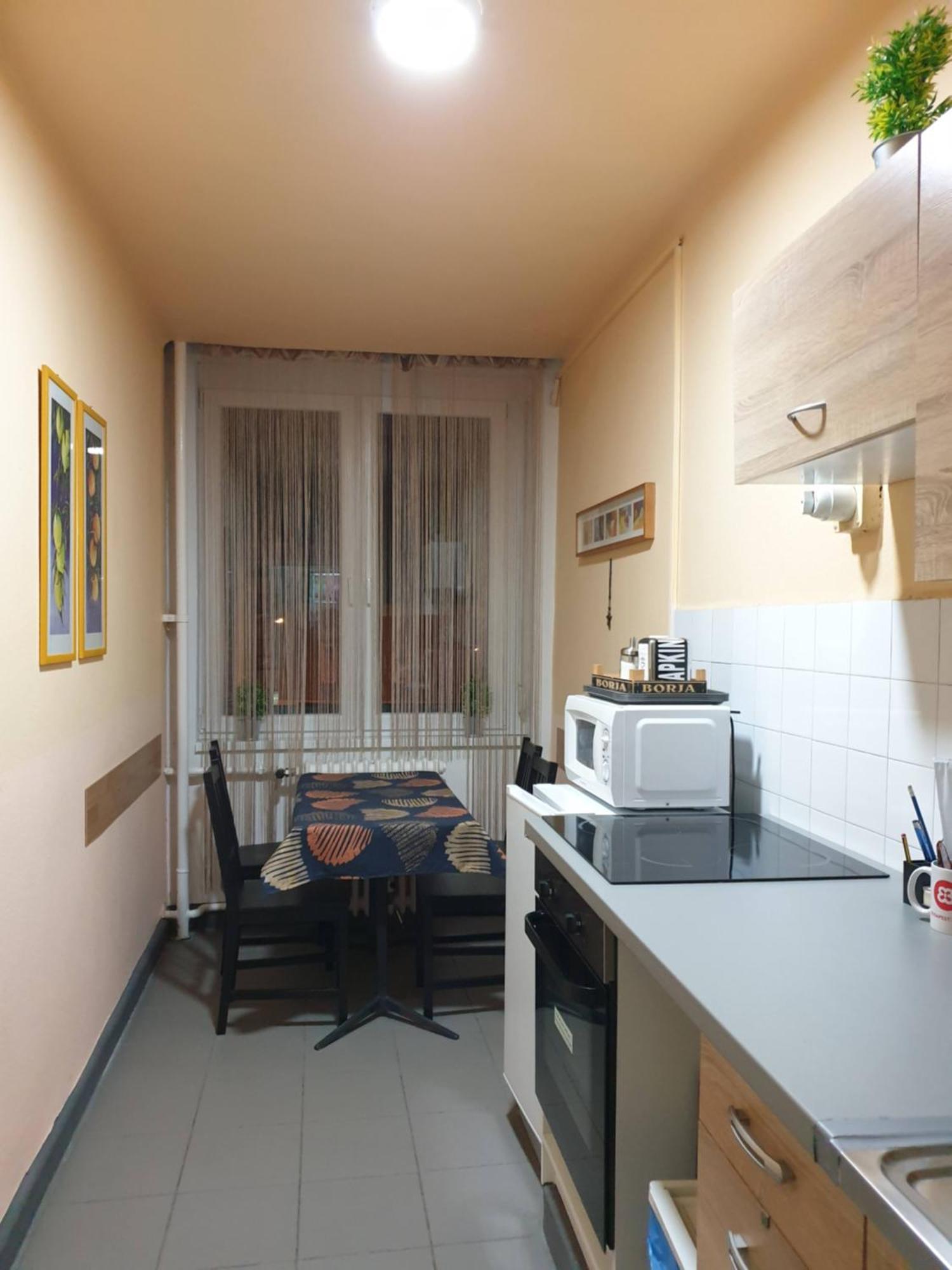 Central Apartman Salgótarján Exterior foto